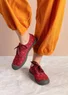 Tryckt sneaker "Belle" i bomullstyg (agatröd 36)