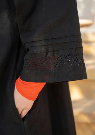 Vävd klänning "Sand" i ekologisk bomull/lin - svart