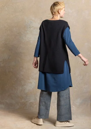 Trikåklänning ”Theia” i ekologisk bomull/elastan - stillahavsblå