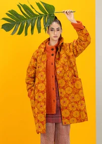 Blommig kappa "Cress" i ekologisk bomull - henna