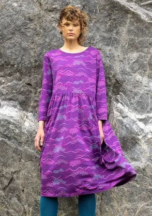 Trikåklänning "Dorinda" i ekologisk bomull/modal - mörk hortensia