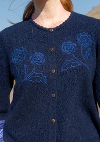 Kofta "Shadow" i lammullsmix - midnattsblå