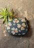 Blommig necessär "Bloom" i ekologisk bomull (mörk indigo En storlek)
