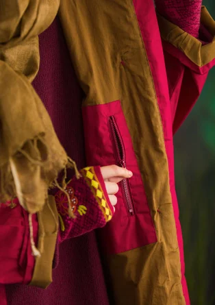 Parkas "Petronella" i återvunnen/ekologisk bomull - tranbär