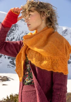 Stickad sjal "Forgetmenot" i alpackamix - klementin