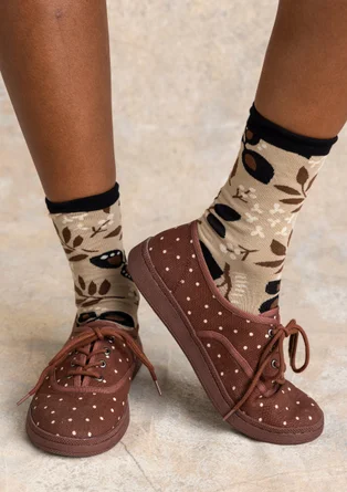 Tygsko ”Bianca” i ekologisk bomull - kastanj/fjäder