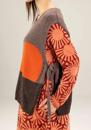 Stickad mönstrad väst "Asahi" i återvunnen ullmix/ekologisk bomull - potatis