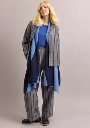 Stickad väst "Ray" i lammullsmix - midnattsblå/förgätmigej