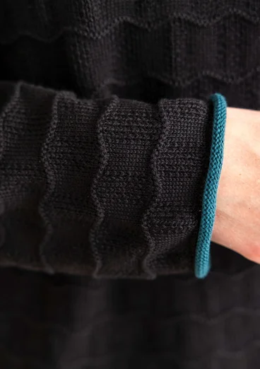 Bästiströja ”Celia” i återvunnen bomull - svart