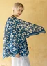 Blommig scarf "Bloom" i ekologisk bomull (indigoblå En storlek)
