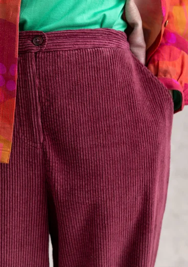 Manchesterbyxa "Rime" i ekologisk bomull - vinröd