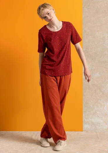 Trikåtop ”Theia” i ekologisk bomull/elastan - mörk agatröd/mönstrad