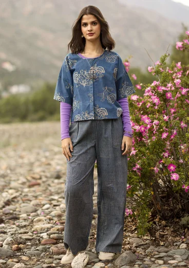 Vävd blus ”Rose hip” i ekologisk bomull - indigo
