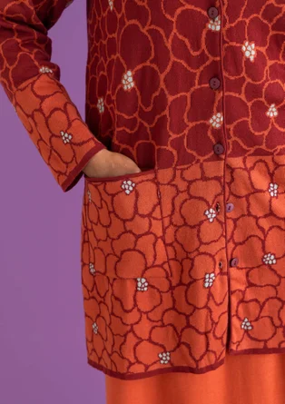 Långkofta ”Theia” i ekologisk/återvunnen bomull - krappröd