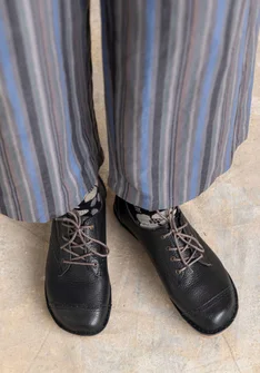 Knytsko i nappa - svart