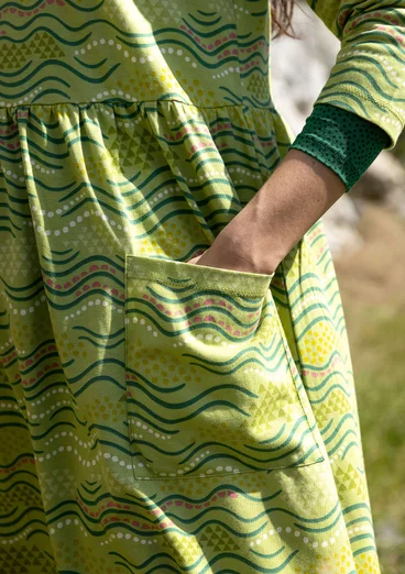 Trikåklänning "Dorinda" i ekologisk bomull/modal - pistage