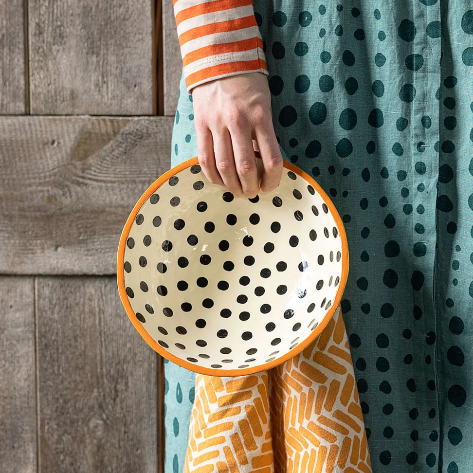 Skål "Joy" i papier-maché - svart