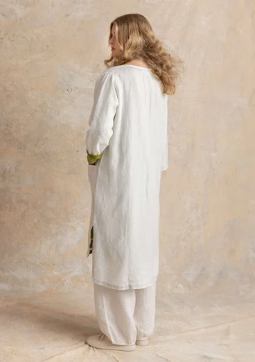 Vävd klänning i lin - halvblekt