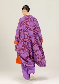Mönstrad lång kofta "Midori" i ekologisk bomull - lila kosmos