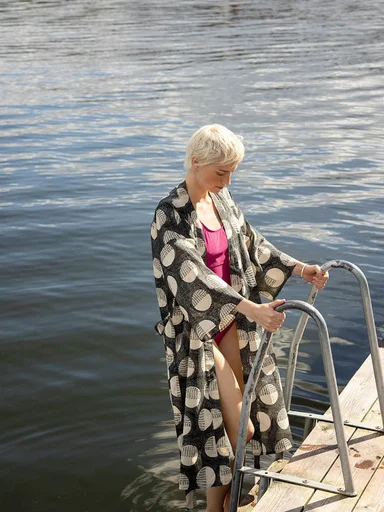 “Eclipse” kimono in organic cotton