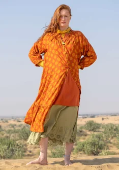 Vävd klänning "Gjusta" i ekologisk bomull - henna