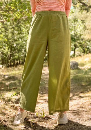 Vävd byxa i ekologisk bomull - grönpeppar