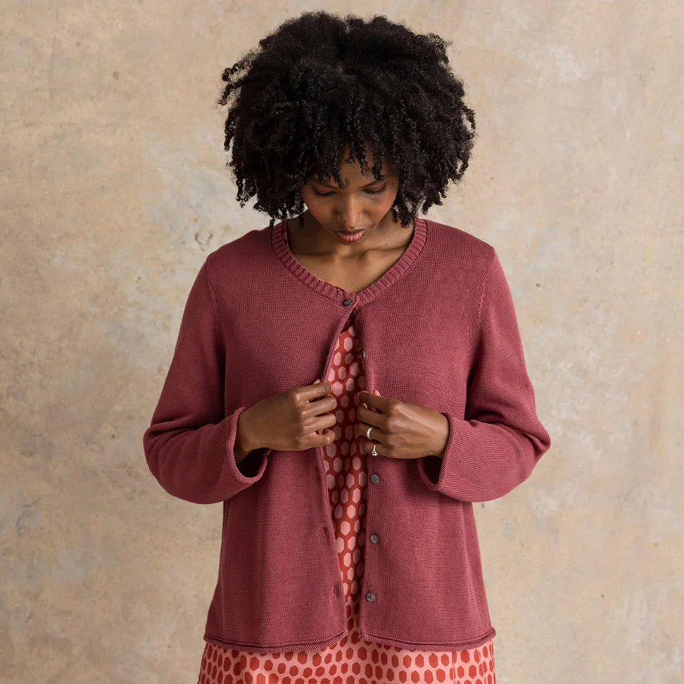 Kofta i återvunnen bomull - dovröd