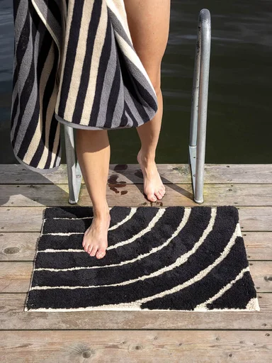 “After Rain” bathroom mat in organic cotton