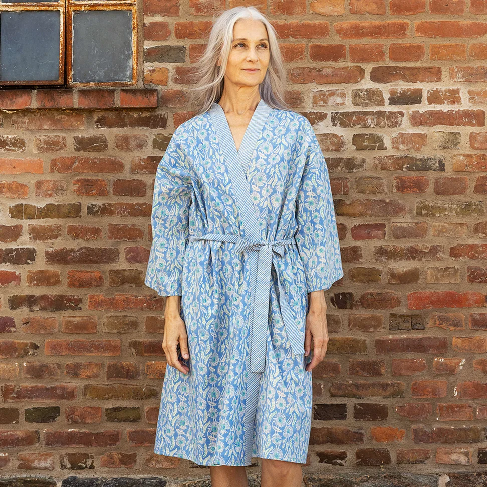 Kimono "Poppies" i ekologisk bomull - havsblå