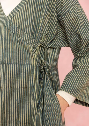 Vävd klänning ”Rose hip” i ekologisk bomull - indigogrön