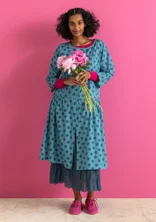 Vävd klänning ”Tindra” i ekologisk bomull - teal/mönstrad