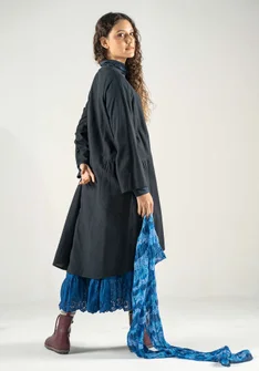 Vävd klänning "Olivia" i ekologisk bomull - svart