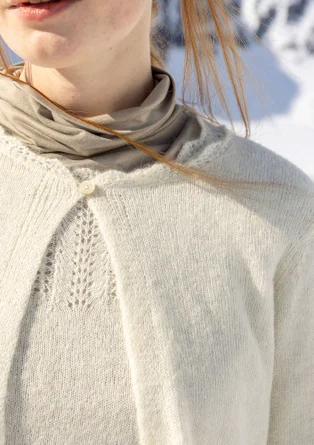 Kofta "Forgetmenot"  i alpackamix - oblekt