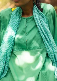 Vävd klänning "Reflexions" i ekologisk bomull - malakit