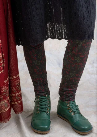 Stickad klänning "Alma" i ekologisk/återvunnen bomull - svart