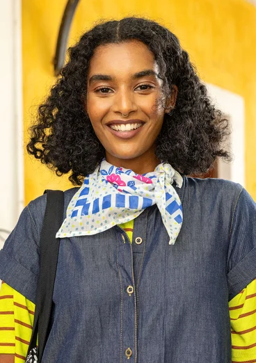 Sjal "Sophie" i ekologisk bomull - briljantblå