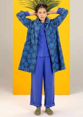 Blommig kappa "Cress" i ekologisk bomull - klarblå