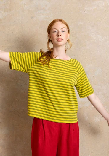 Basrands T-shirt i ekologisk bomull - grönpeppar/dijon