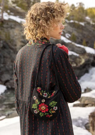 Vävd klänning "Glimra" i ekologisk bomull - svart