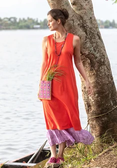 Färgglad trikåklänning "Shikara" i ekologisk bomull/modal - klarröd