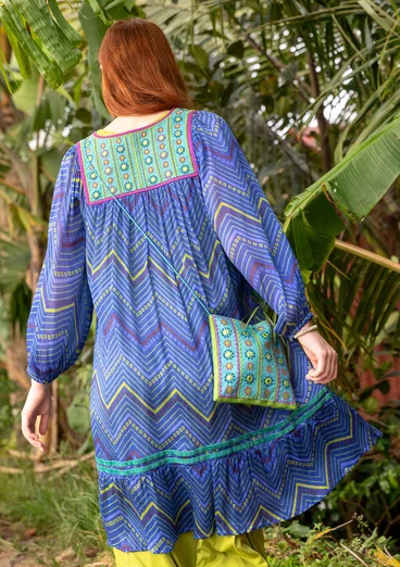 Mönstrad vävd klänning "Saloni" i viskos - kleinblå