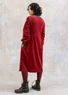 Velourklänning "Cornus" i ekologisk bomull/återvunnen polyester (agatröd L)