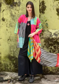 Färgglad vävd blus "Cherai" i ekologisk bomull - smultron