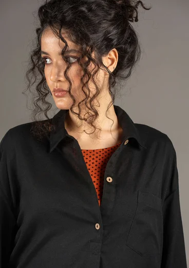 Vävd skjorta i ekologisk bomull/lin - svart