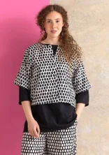 Vävd blus ”Vendela” i ekologisk bomull - fjäder/mönstrad