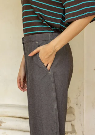 Vävd byxa "Ines" i ekologisk bomull - grafit