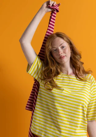 Basrands T-shirt i ekologisk bomull - dijon/fjäder