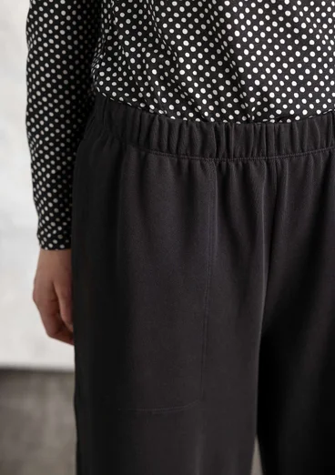 Trikåbyxa i ekologisk bomull - svart