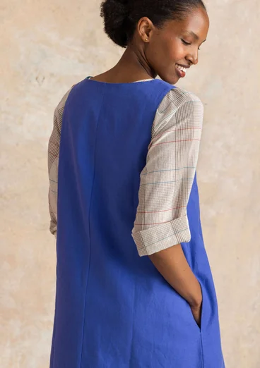 Vävd klänning ”Esme” i bomull/lin - lupin