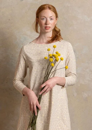 Trikåklänning ”Theia” i ekologisk bomull/elastan - natur/mönstrad